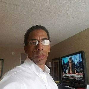 Meet your Posher, Earl